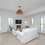 Seaside Naxos • Вилла *
